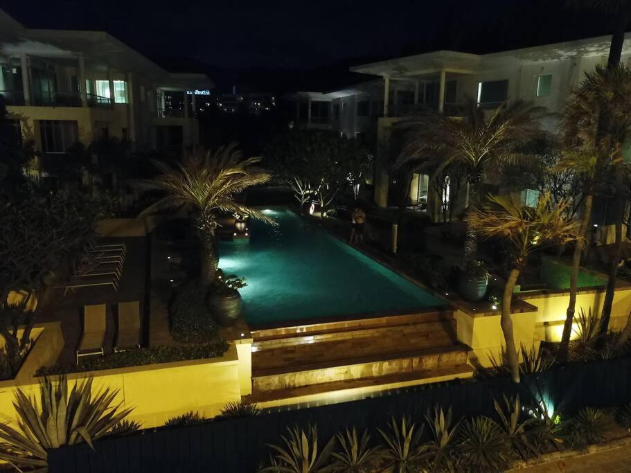 Karon Sea View Beach Apartment Exterior foto